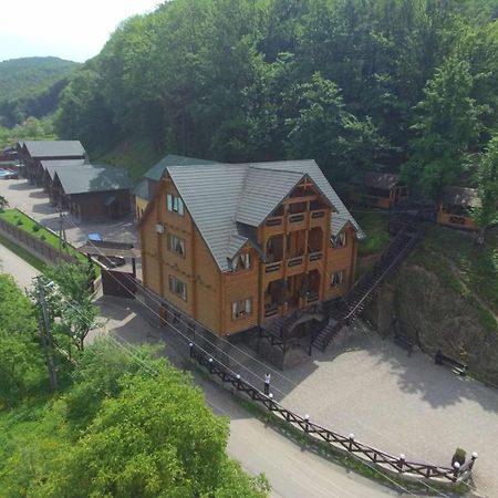 Кремениця Rivna 外观 照片