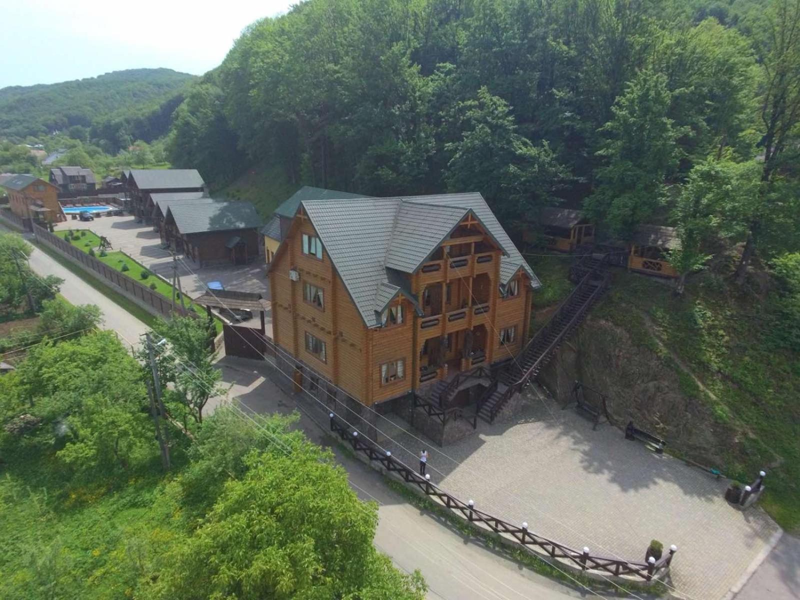 Кремениця Rivna 外观 照片